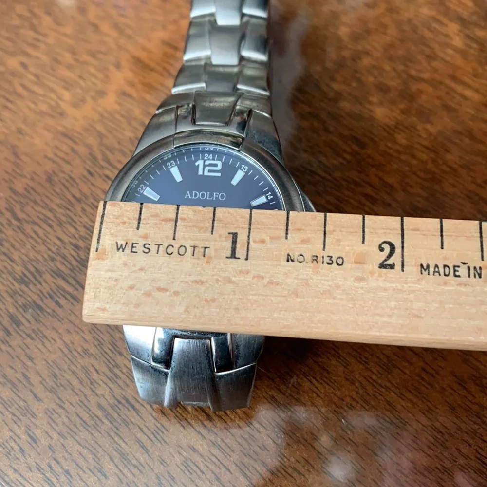 Vintage Adolfo Watch Blue Face Silver Tone bracelet Wristwatch analog AF1175